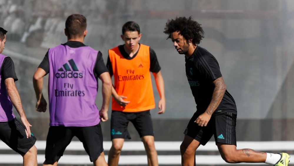 Benzema vuelven al trabajo