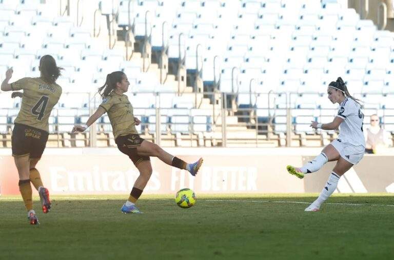 Crónica Real Madrid Fem. 3-0 Real Sociedad | Jornada 24 Liga F ...